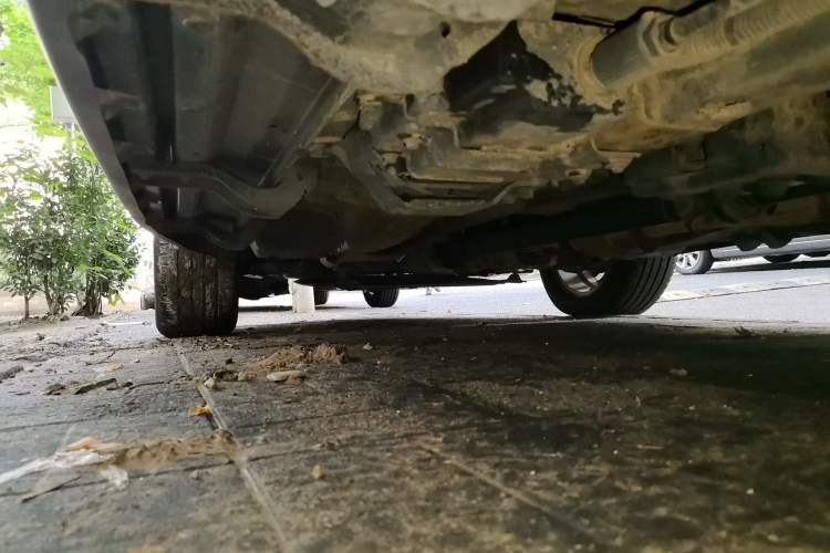 Used Chevrolet Captiva 2015 2.4L 4x4 Flagship Edition 7-Seater Chassis Rear Left