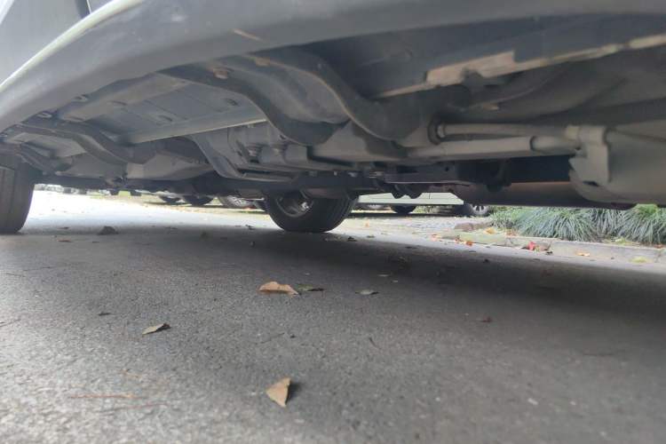 Used Chevrolet Captiva 2015 2.4L 4x4 Flagship Edition 7-Seater Chassis Rear Left