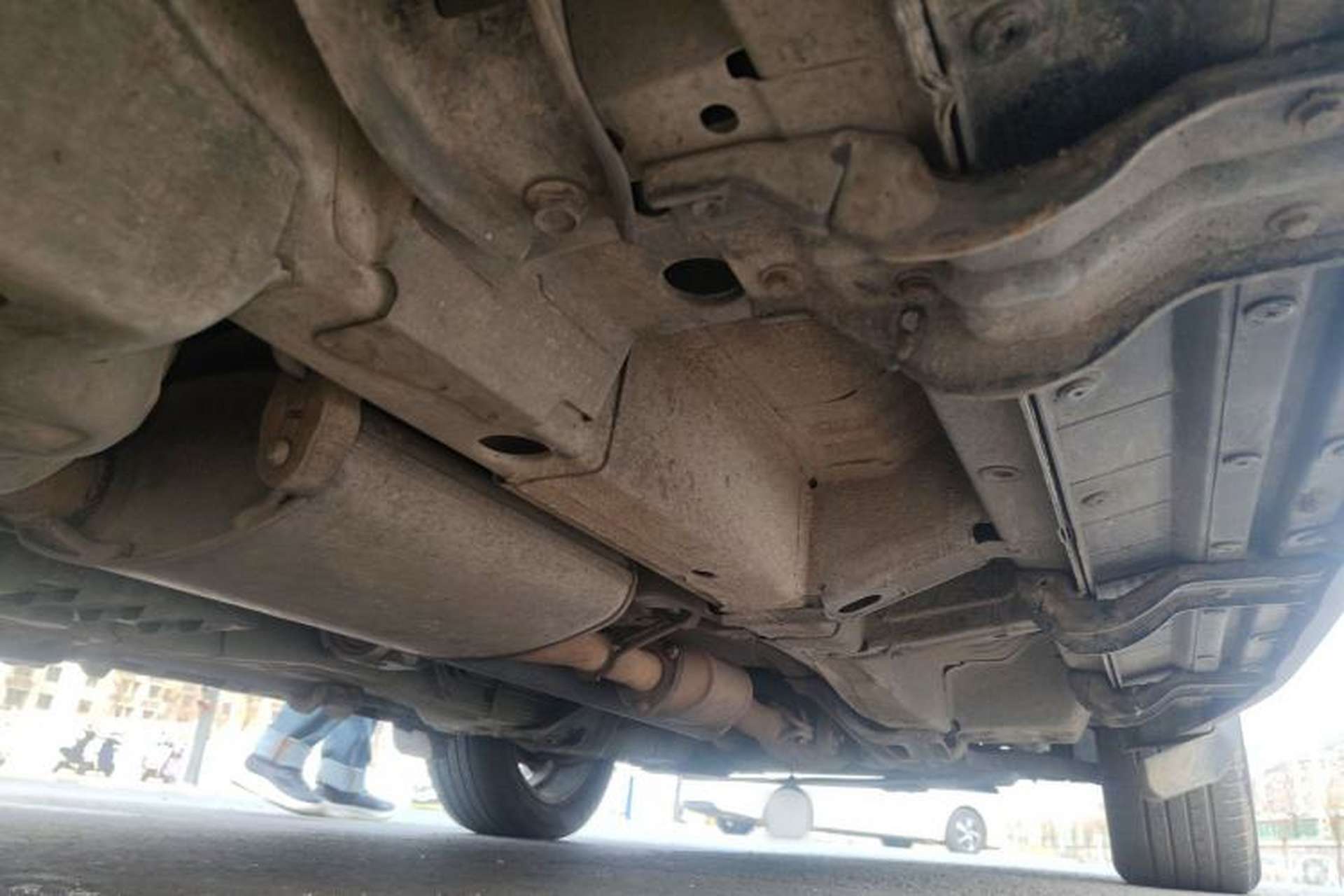 Used Chevrolet Captiva 2015 2.4L 4x4 Flagship Edition 7-Seater Chassis Rear Right