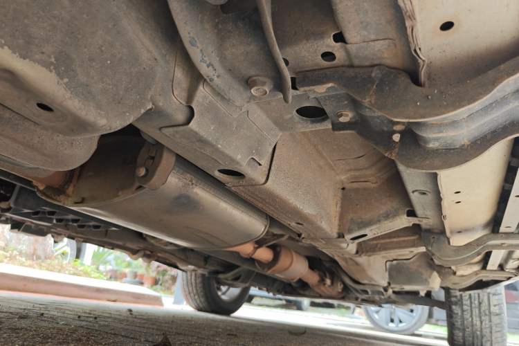 Used Chevrolet Captiva 2015 2.4L 4x4 Flagship Edition 7-Seater Chassis Rear Right