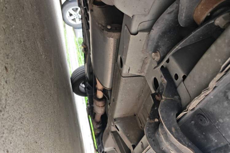 Used Chevrolet Captiva 2015 2.4L 4x4 Flagship Edition 7-Seater Chassis Rear Right