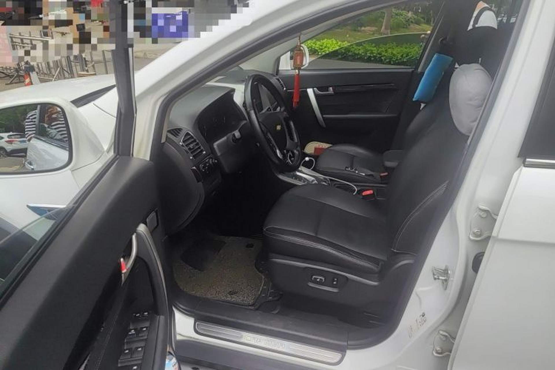 Used Chevrolet Captiva 2015 2.4L 4x4 Flagship Edition 7-Seater Driver Seat