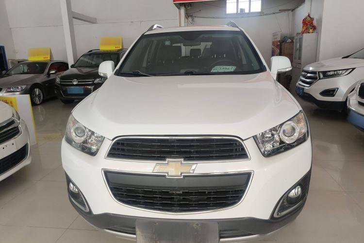 Used Chevrolet Captiva 2015 2.4L Two-Wheel Drive Urban Version 7 Seats Exterior 1