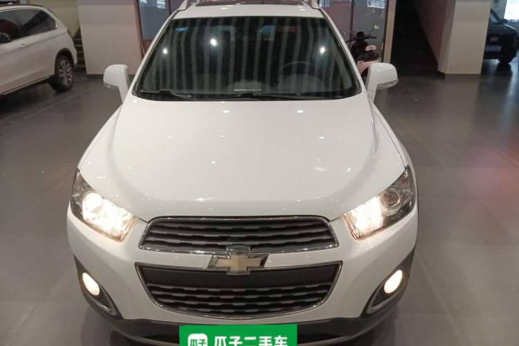Used Chevrolet Captiva 2015 2.4L Two-Wheel Drive Urban Version 5 Seats Exterior 1