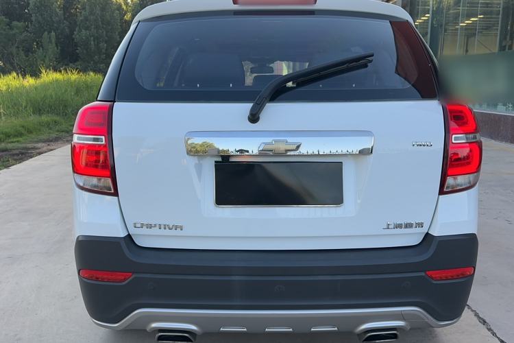 Used Chevrolet Captiva 2015 2.4L 4x4 Flagship Edition 7-Seater Exterior 14