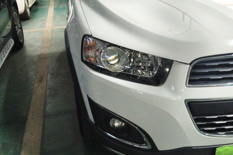 Used Chevrolet Captiva 2015 2.4L 4x4 Flagship Edition 7-Seater Exterior 2