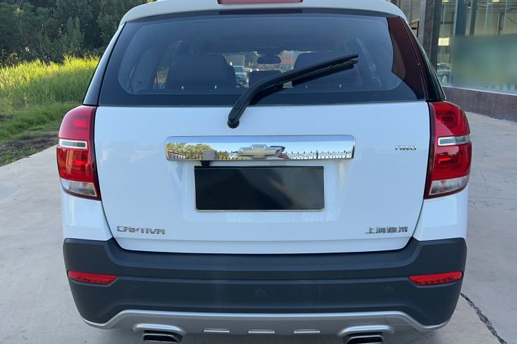 Used Chevrolet Captiva 2015 2.4L 4x4 Flagship Edition 7-Seater Exterior 5