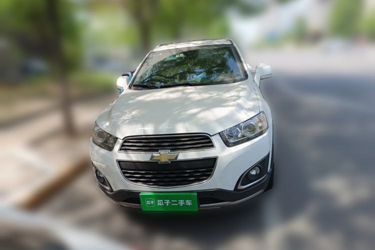 Used Chevrolet Captiva 2015 2.4L 4x4 Flagship Edition 7-Seater Front