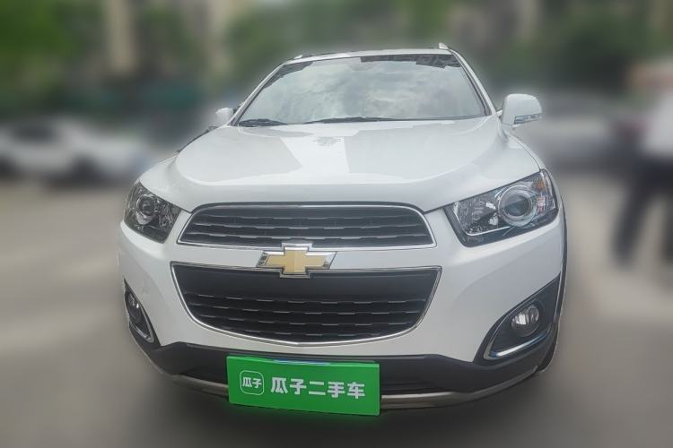 Used Chevrolet Captiva 2015 2.4L 4x4 Flagship Edition 7-Seater Front
