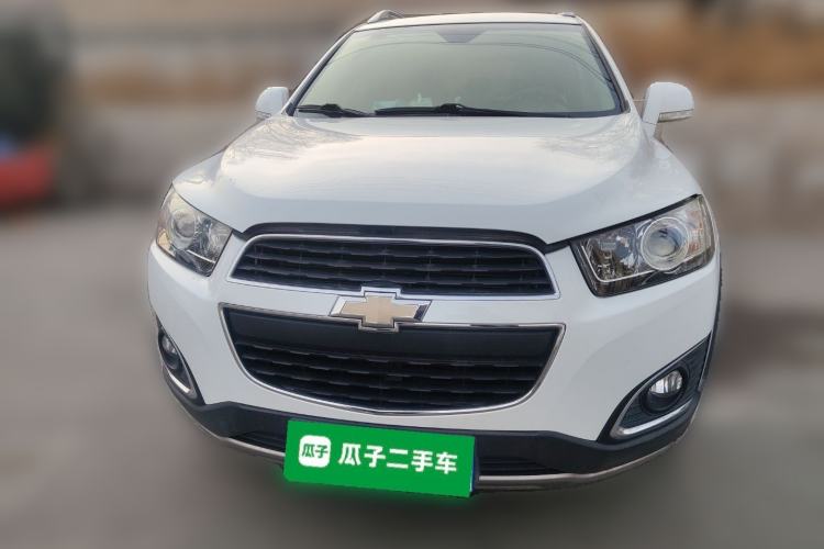 Used Chevrolet Captiva 2015 2.4L 4x4 Flagship Edition 7-Seater Front