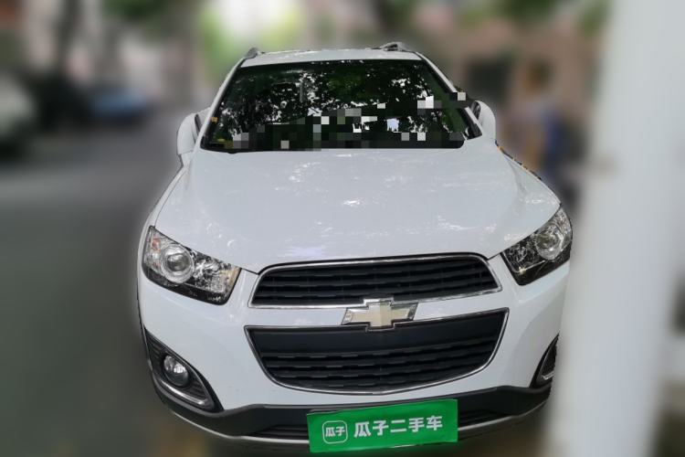 Used Chevrolet Captiva 2015 2.4L 4x4 Flagship Edition 7-Seater Front