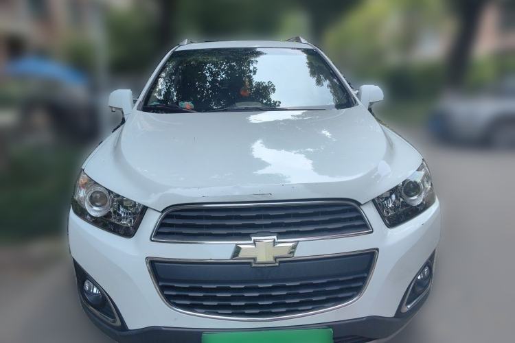 Used Chevrolet Captiva 2015 2.4L 4x4 Flagship Edition 7-Seater Front