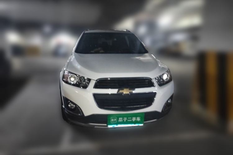 Used Chevrolet Captiva 2015 2.4L 4x4 Flagship Edition 7-Seater Front