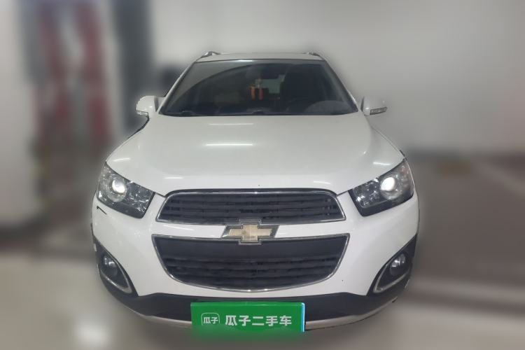 Used Chevrolet Captiva 2015 2.4L 4x4 Flagship Edition 7-Seater Front