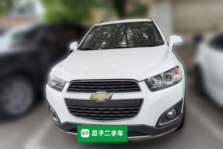 Used Chevrolet Captiva 2015 2.4L 4x4 Flagship Edition 7-Seater Front