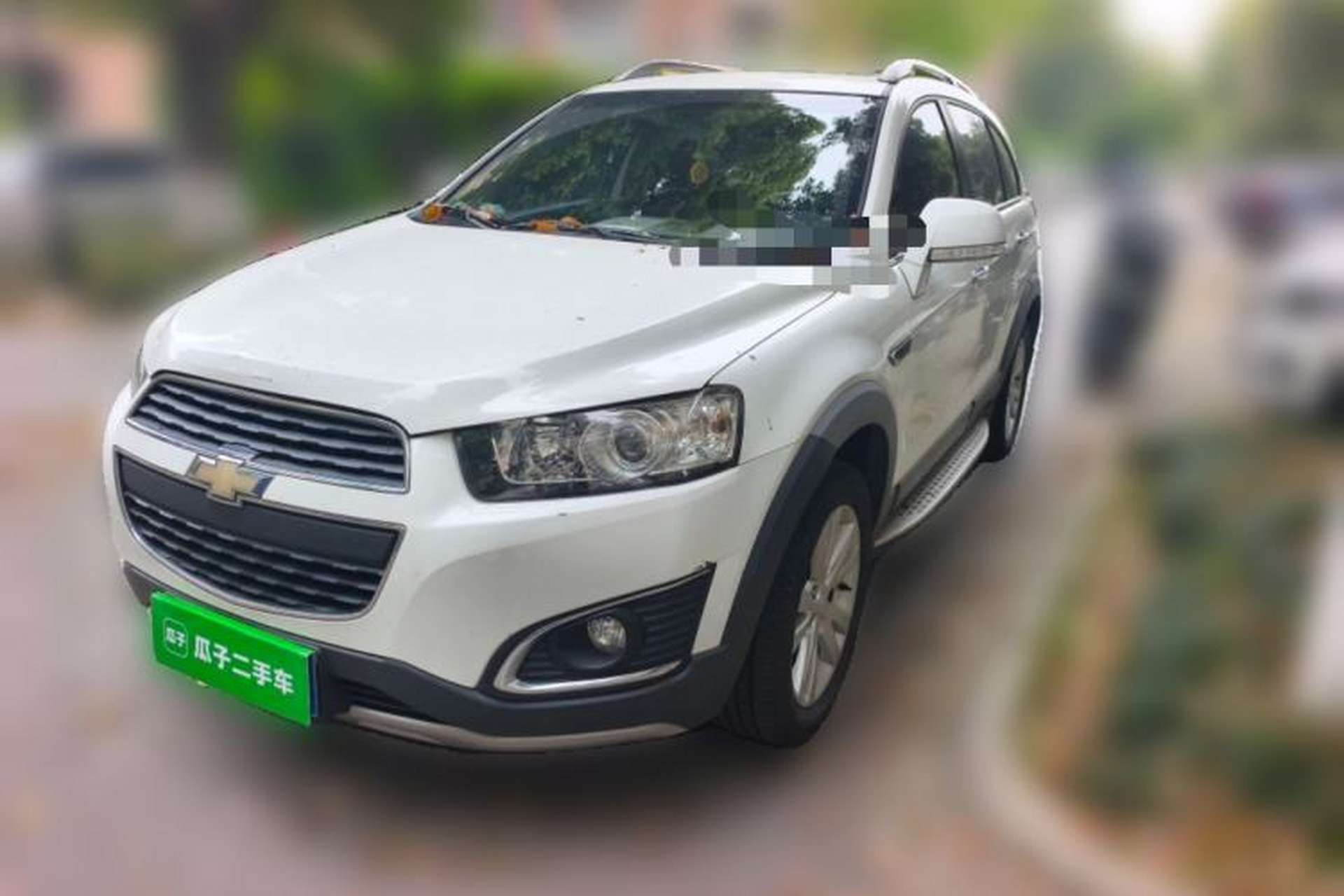 Used Chevrolet Captiva 2015 2.4L 4x4 Flagship Edition 7-Seater Front Left 45 Deg