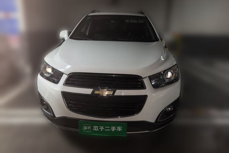Used Chevrolet Captiva 2015 2.4L 4x4 Flagship Edition 7-Seater Front