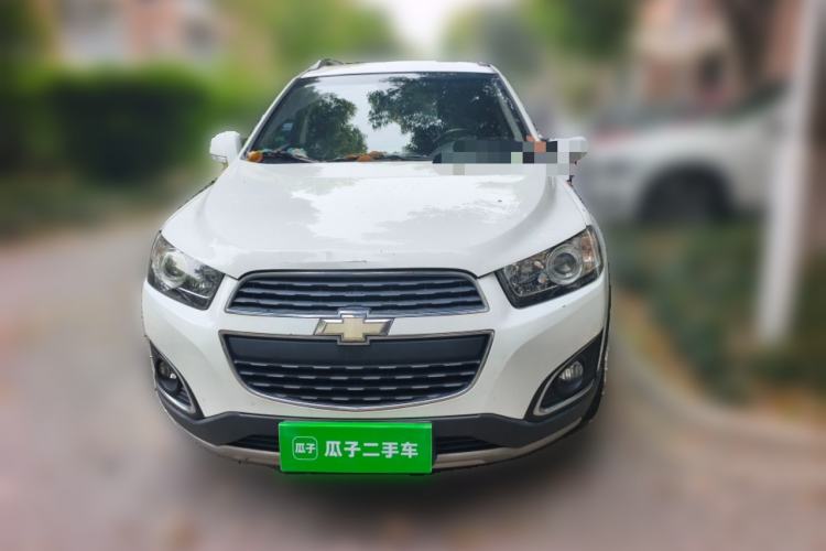 Used Chevrolet Captiva 2015 2.4L 4x4 Flagship Edition 7-Seater Front
