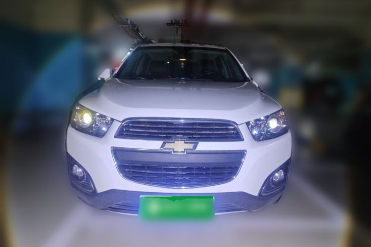 Used Chevrolet Captiva 2015 2.4L 4x4 Flagship Edition 7-Seater Front