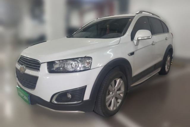 Used Chevrolet Captiva 2015 2.4L 4x4 Flagship Edition 7-Seater