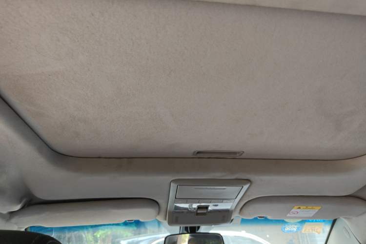 Used Chevrolet Captiva 2015 2.4L 4x4 Flagship Edition 7-Seater Headliner