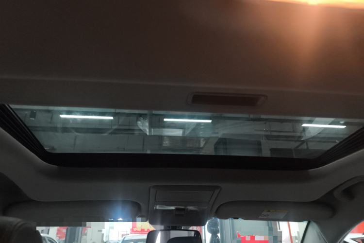 Used Chevrolet Captiva 2015 2.4L Two-Wheel Drive Urban Version 7 Seats Headliner