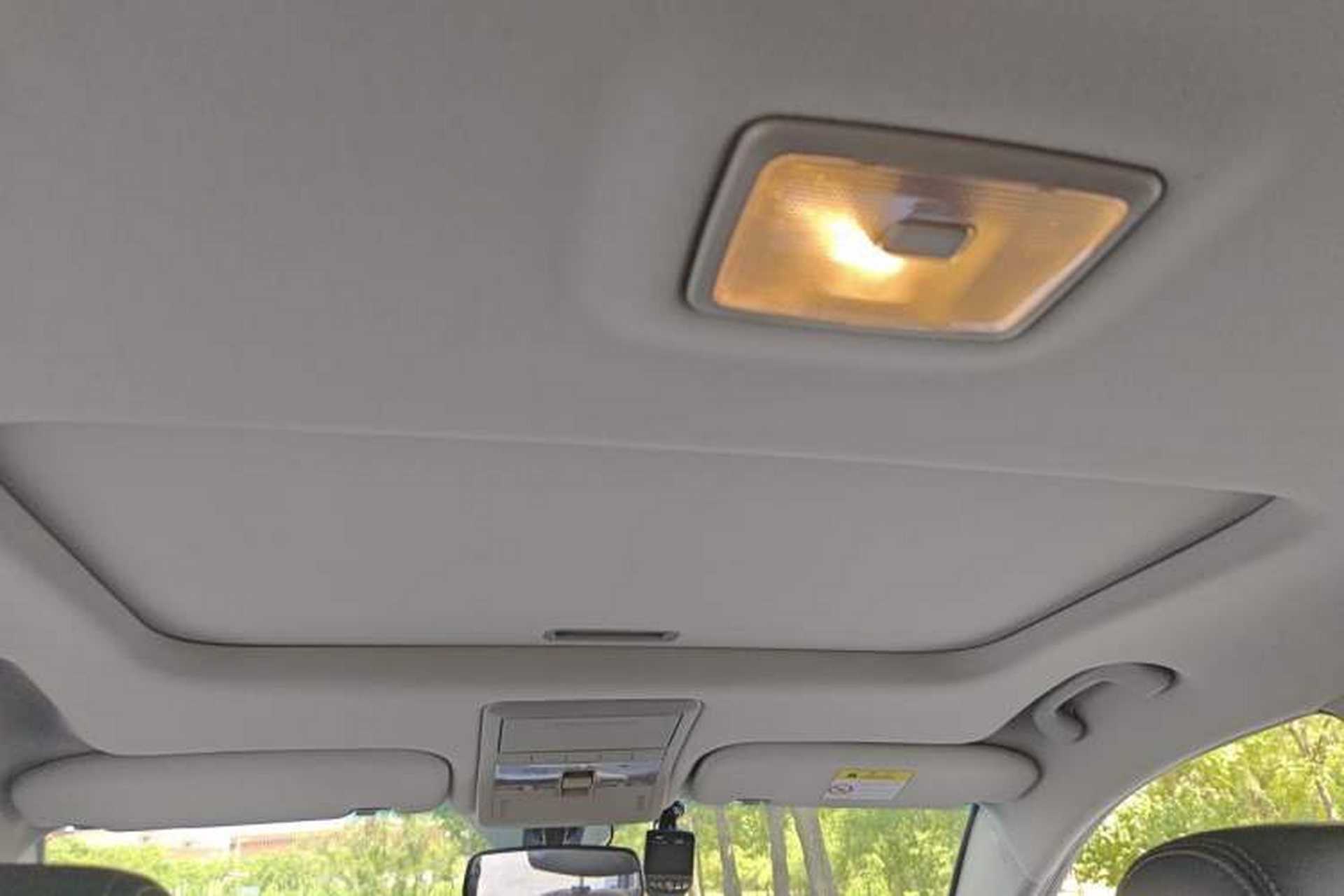 Used Chevrolet Captiva 2015 2.4L 4x4 Flagship Edition 7-Seater Headliner