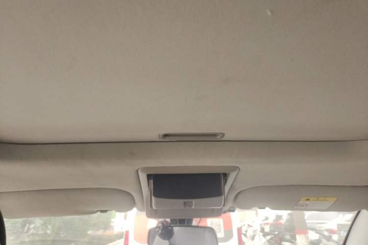 Used Chevrolet Captiva 2015 2.4L 4x4 Flagship Edition 7-Seater Headliner