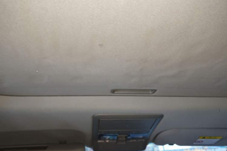 Used Chevrolet Captiva 2015 2.4L 4x4 Flagship Edition 7-Seater Headliner