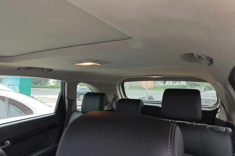 Used Chevrolet Captiva 2015 2.4L 4x4 Flagship Edition 7-Seater Headliner