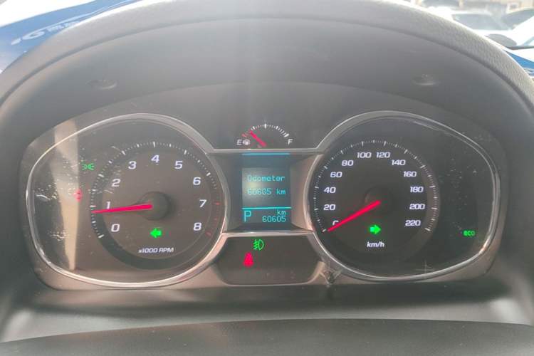 Used Chevrolet Captiva 2015 2.4L Two-Wheel Drive Urban Version 7 Seats Instrument Cluster