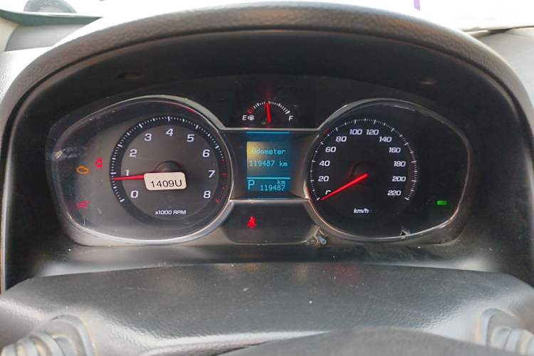 Used Chevrolet Captiva 2015 2.4L Two-Wheel Drive Urban Version 7 Seats Instrument Cluster