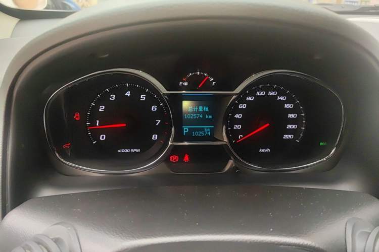Used Chevrolet Captiva 2015 2.4L 4x4 Flagship Edition 7-Seater Instrument Cluster
