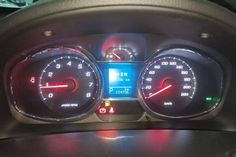 Used Chevrolet Captiva 2015 2.4L Two-Wheel Drive Urban Version 5 Seats Instrument Cluster