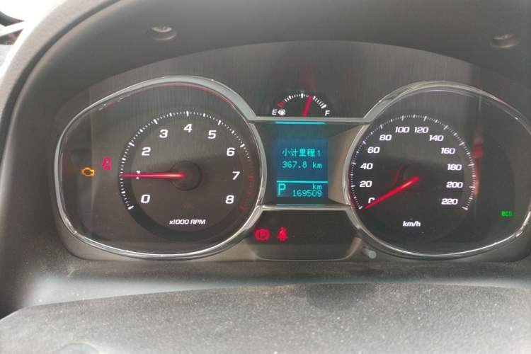 Used Chevrolet Captiva 2015 2.4L 4x4 Flagship Edition 7-Seater Instrument Cluster