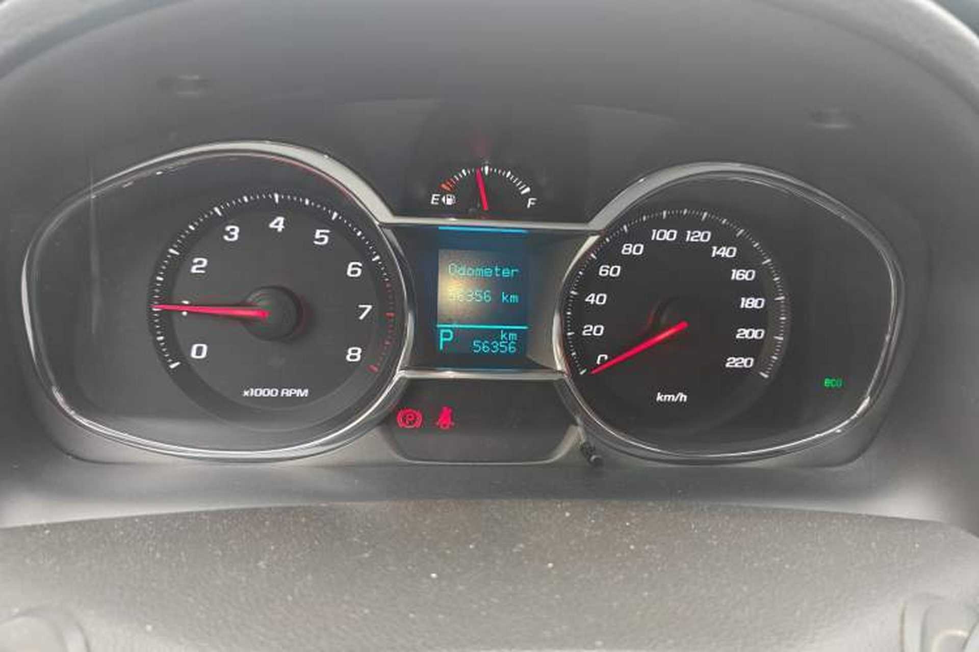 Used Chevrolet Captiva 2015 2.4L Two-Wheel Drive Urban Version 7 Seats Instrument Cluster