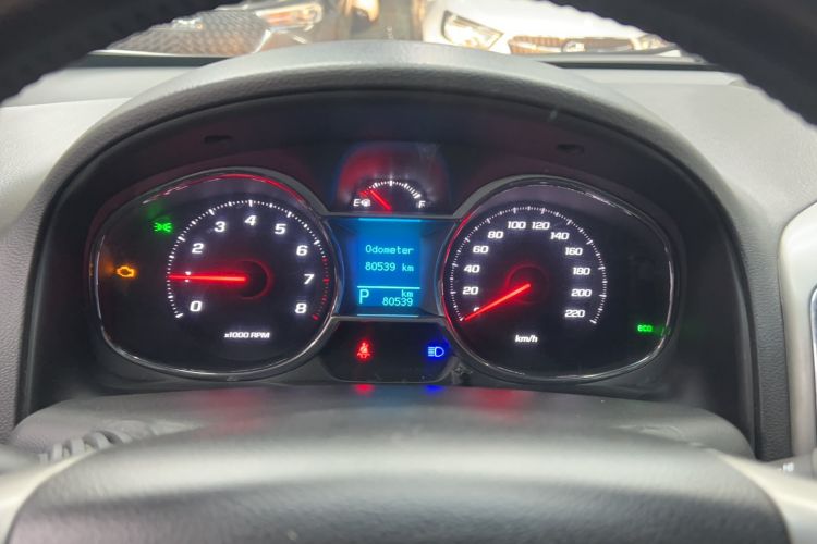 Used Chevrolet Captiva 2015 2.4L 4x4 Flagship Edition 7-Seater Instrument Cluster