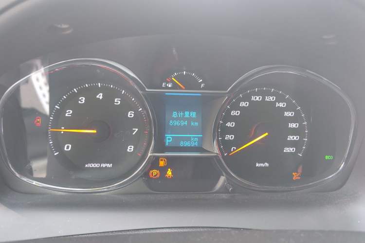 Used Chevrolet Captiva 2015 2.4L 4x4 Flagship Edition 7-Seater Instrument Cluster