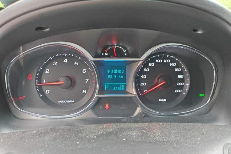 Used Chevrolet Captiva 2015 2.4L 4x4 Flagship Edition 7-Seater Instrument Cluster