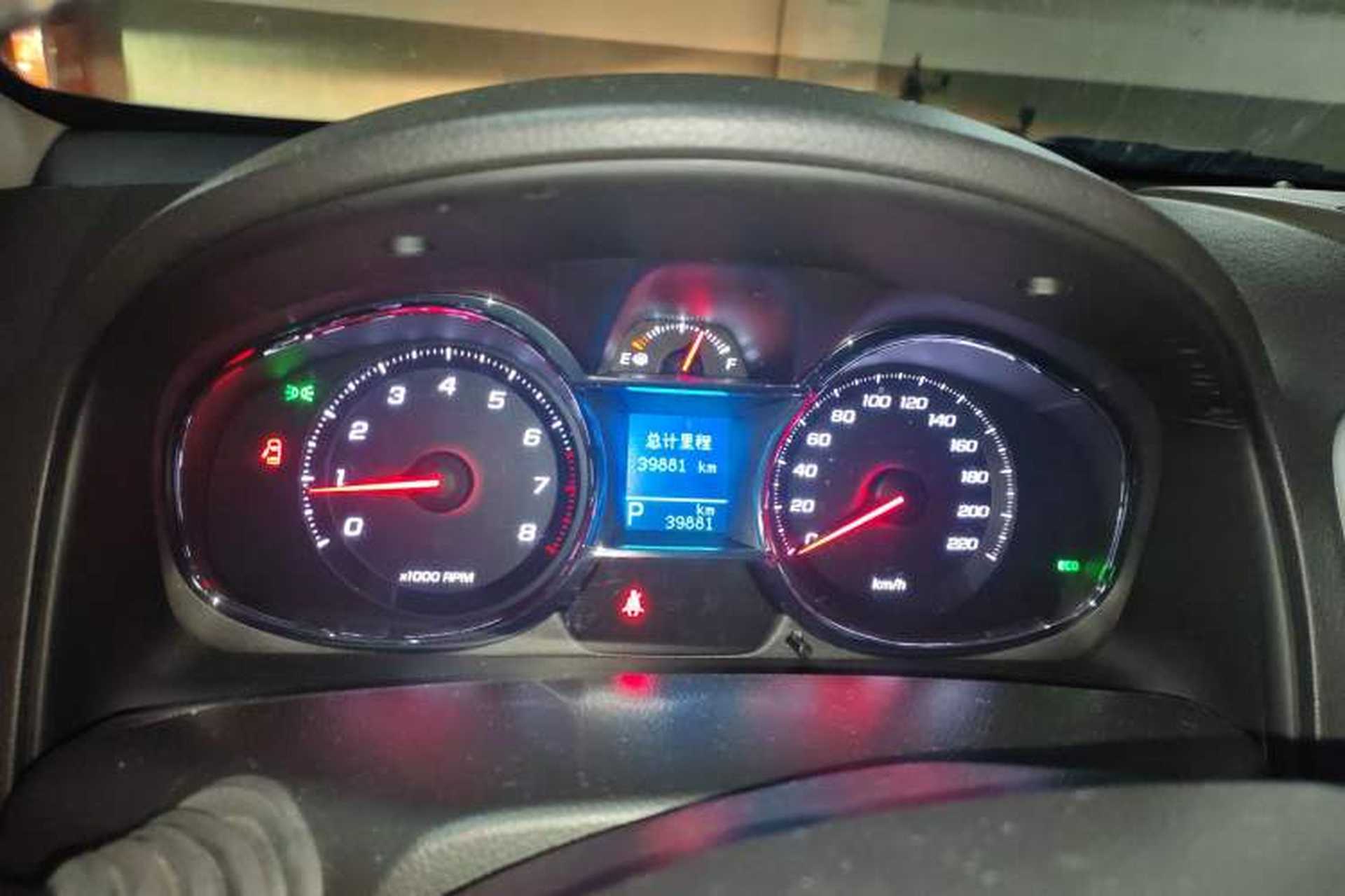Used Chevrolet Captiva 2015 2.4L 4x4 Flagship Edition 7-Seater Instrument Cluster
