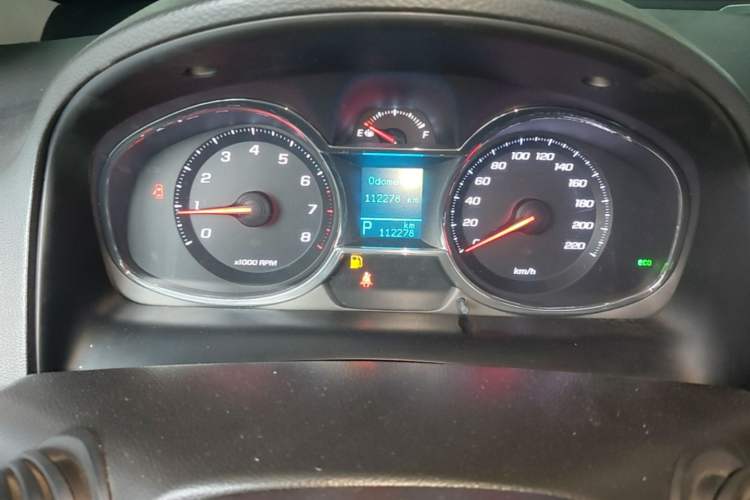 Used Chevrolet Captiva 2015 2.4L Two-Wheel Drive Urban Version 7 Seats Instrument Cluster