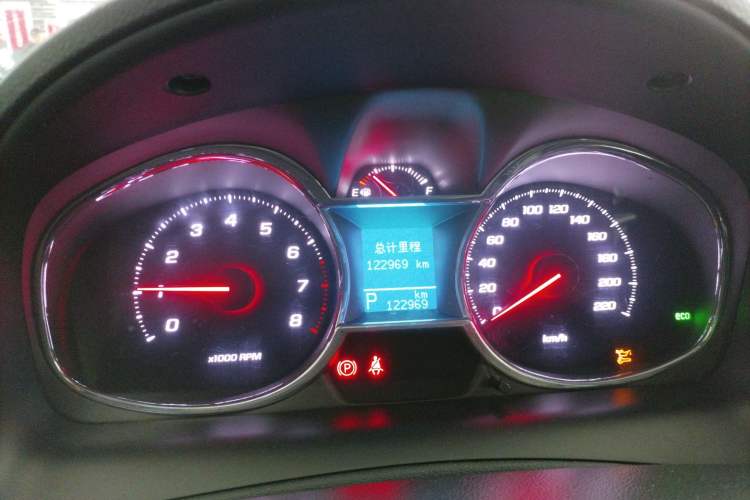 Used Chevrolet Captiva 2015 2.4L Two-Wheel Drive Urban Version 5 Seats Instrument Cluster