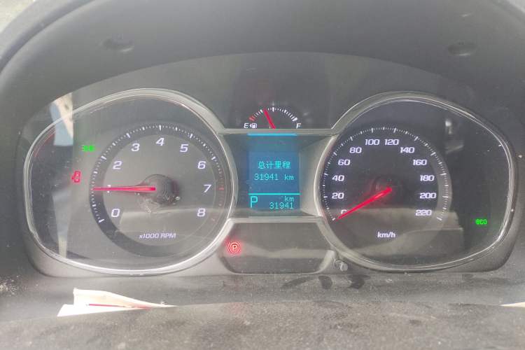Used Chevrolet Captiva 2015 2.4L 4x4 Flagship Edition 7-Seater Instrument Cluster
