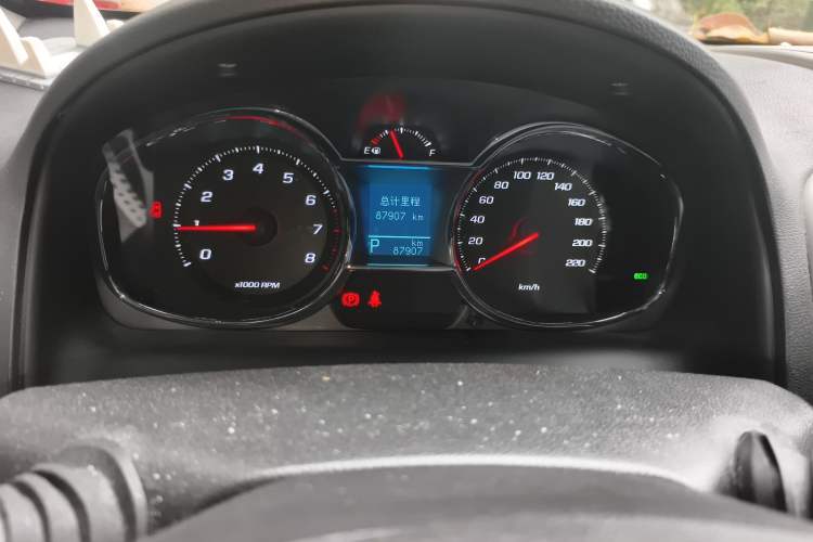 Used Chevrolet Captiva 2015 2.4L 4x4 Flagship Edition 7-Seater Instrument Cluster