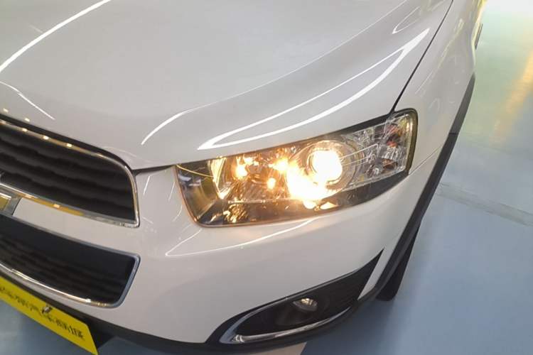 Used Chevrolet Captiva 2015 2.4L 4x4 Flagship Edition 7-Seater Left Front Headlight