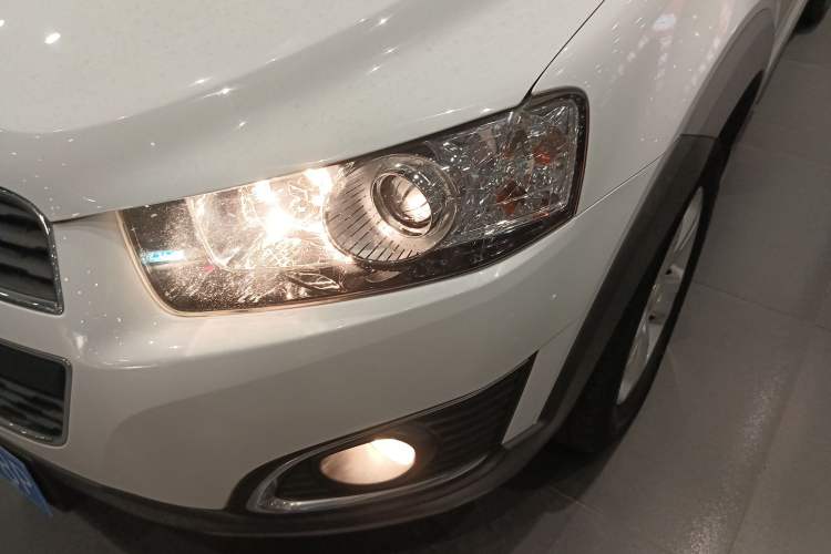 Used Chevrolet Captiva 2015 2.4L Two-Wheel Drive Urban Version 5 Seats Left Front Headlight