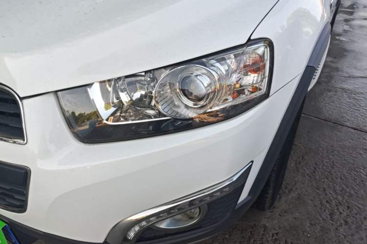 Used Chevrolet Captiva 2015 2.4L 4x4 Flagship Edition 7-Seater Left Front Headlight