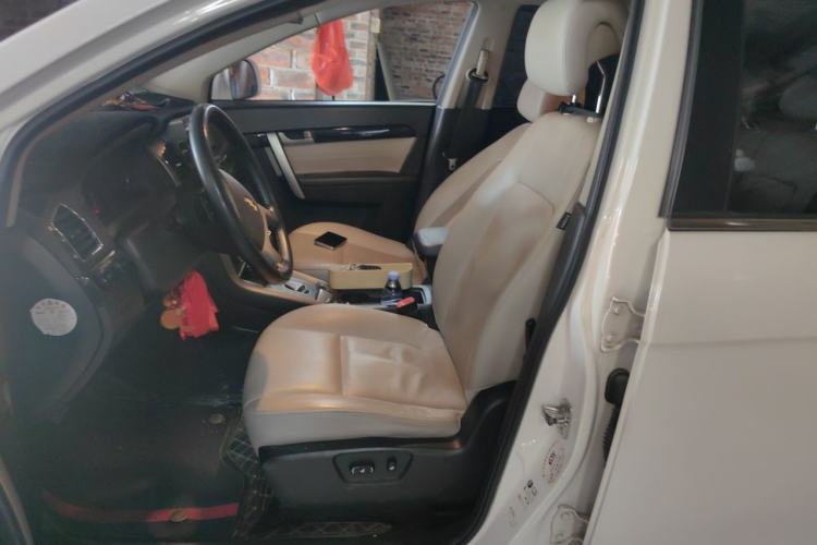 Used Chevrolet Captiva 2015 2.4L Two-Wheel Drive Urban Version 7 Seats Left Front Seat