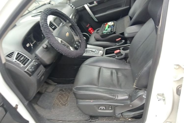 Used Chevrolet Captiva 2015 2.4L Two-Wheel Drive Urban Version 7 Seats Left Front Seat