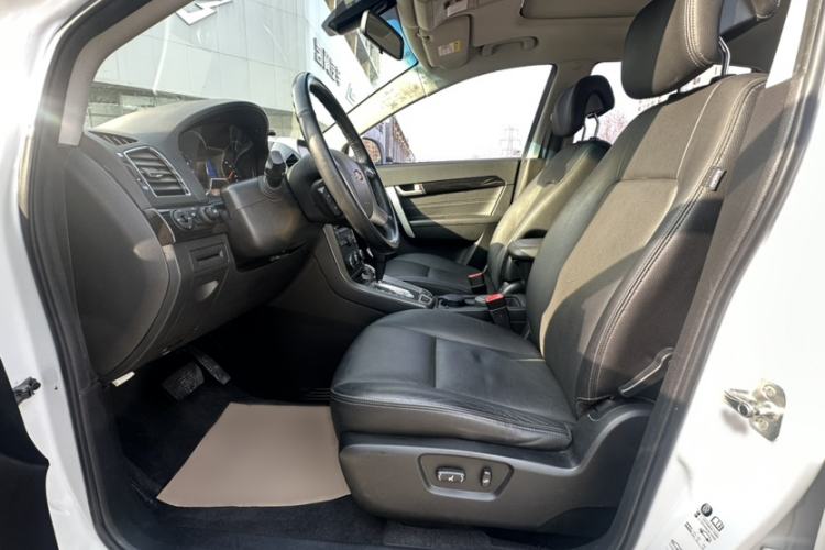 Used Chevrolet Captiva 2015 2.4L 4x4 Flagship Edition 7-Seater Left Front Seat